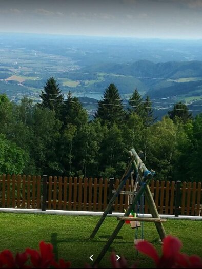 Buschenschank Holzer_view_Eastern Styria | © Buschenschank Holzer