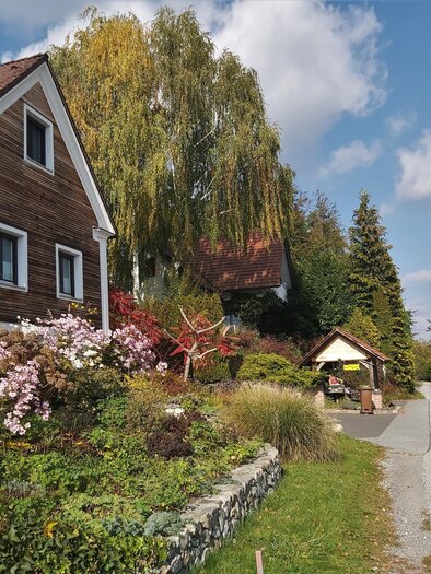 Neuhold_Entrance_EasternStyria | © Tourismusverband Oststeiermark