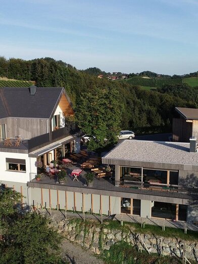 dji.westansicht.1024 | © Romana Paschek | Paschek | © Romana Paschek | Paschek