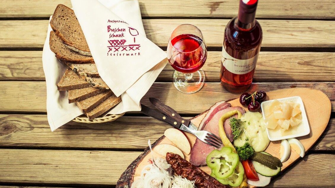 Buschenschankjause Schilcherweinstraße | © Schilcherland Steiermark