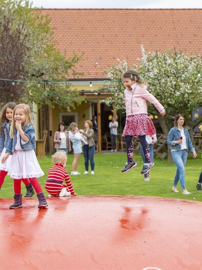 BS Spindler_Playground_Eastern Styria | © Buschenschank Spindler