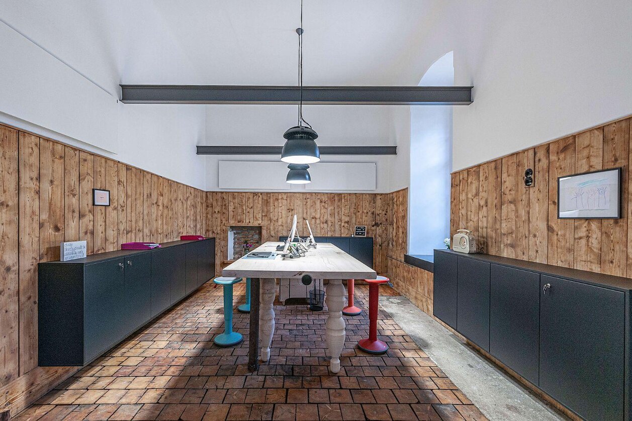 Co-Working Space, Tisch, Bad Aussee