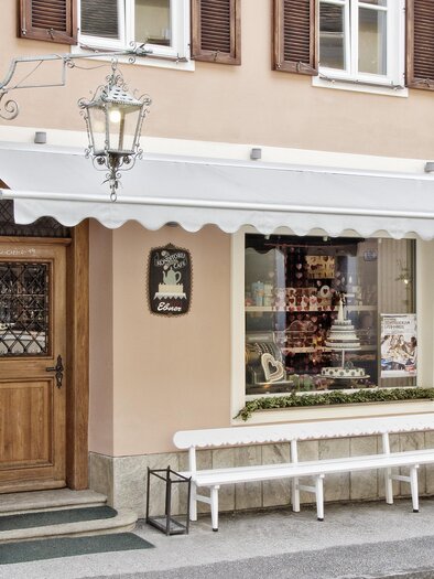 Konditorei Ebner_Hausansicht_Oststeiermark | © Café - Konditorei - Lebzelterei Ebner