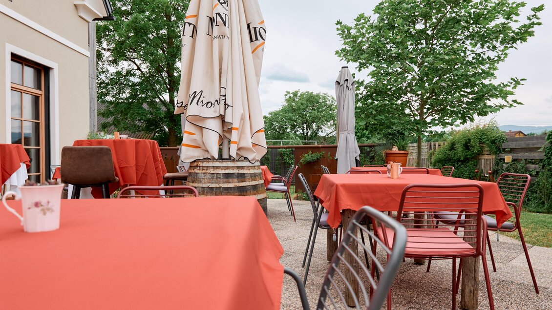 Gartenganituren für den Kaffeegenuss im Freien | © Café alpha