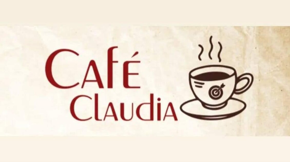 Ein attraktives Logo für das Café Claudia. Es zeigt eine Tasse Kaffee mit aufsteigendem Dampf auf einem cremefarbenen Hintergrund. | © Café Claudia