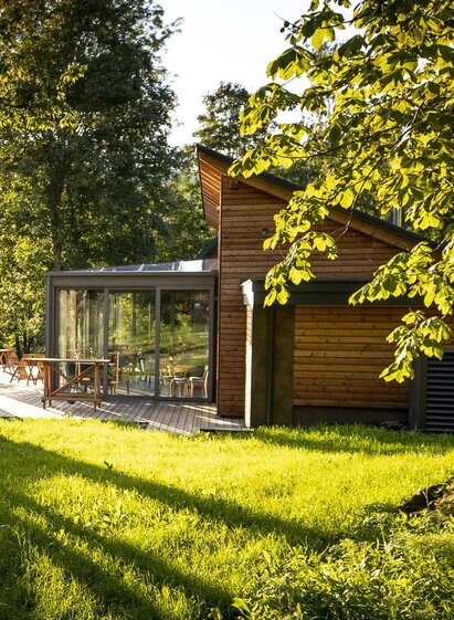 Café im Garten Rothenfels | Tom Lamm | © Holzwelt Murau