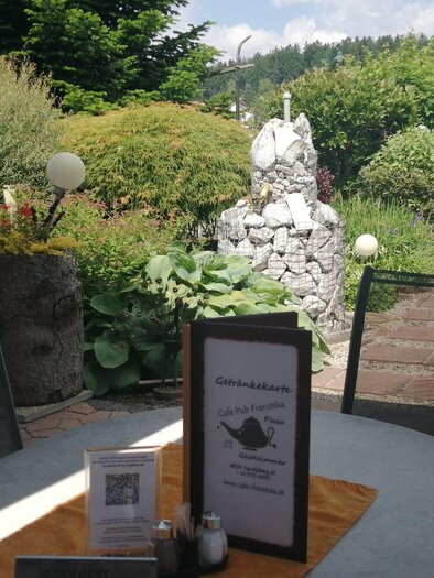 Café Pub Franziska - Gastgarten | © Café Pub Franziska