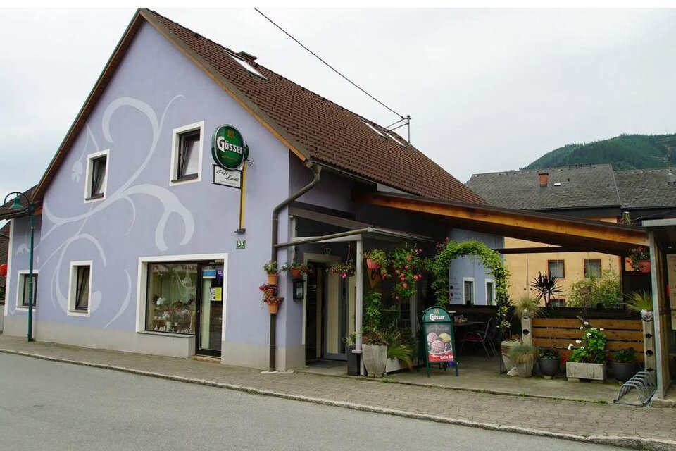 Cafe' Ladi - Impression #1 | © Stefan Lendl