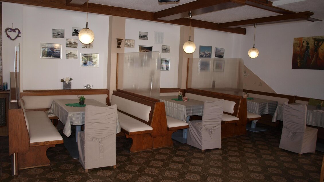 Innen Tische | © TV Hochsteiermark