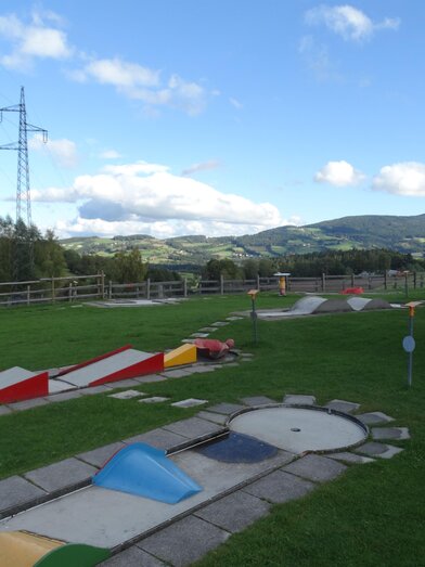 Chrizzlys cottage_minigolf_Eastern Styria | © Tourismusverband Oststeiermark | Viktoria Köberl | © Tourismusverband Oststeiermark