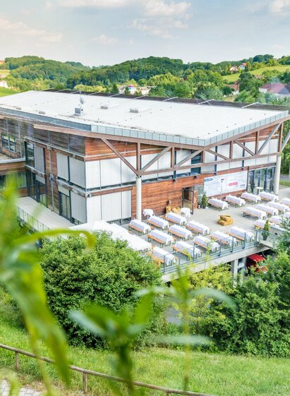 Congress Loipersdorf with terrace | © Jean Van Lülik