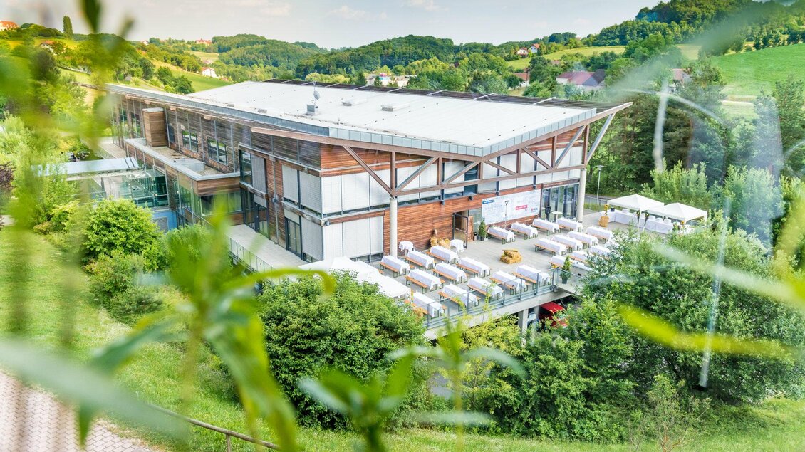 Congress Loipersdorf mit Terrasse | © Jean Van Lülik