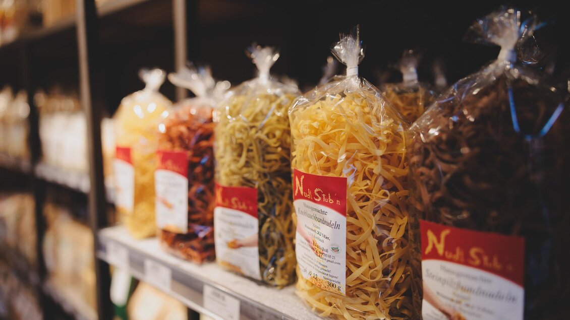 Viel Auswahl an regionalen Produkten | © Markthaus Gnas