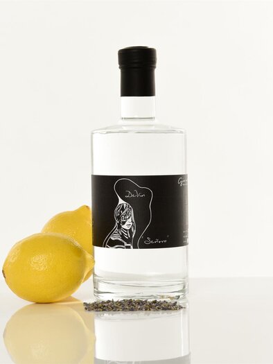 De Vin Gin & Bitter - Lisa Bauer  | © Destille Berlin