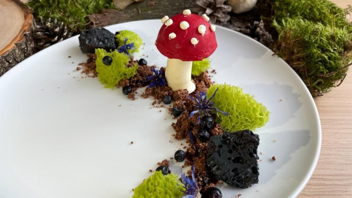 <p>Nachspeisenteller im Dorfhotel Fasching.</p> | © (c) Dorfhotel Fasching