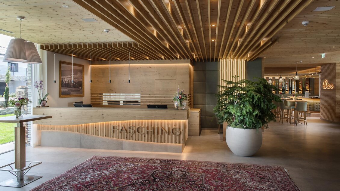 Dorfhotel Fasching Rezeption. | © Dorfhotel Fasching