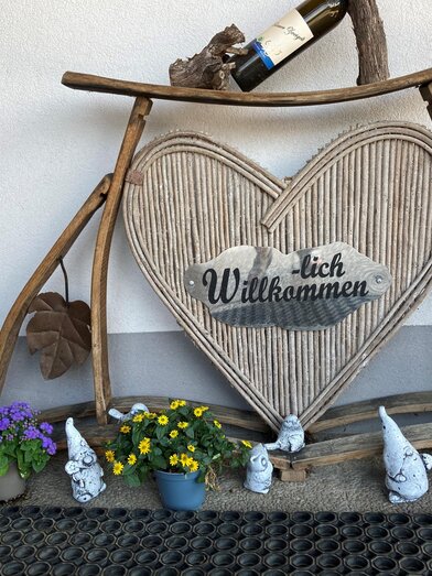 Buschenschank Pölzl - Herzlich Willkommen | © Dorfschenke Pölzl | Pölzl | © Dorfschenke Pölzl