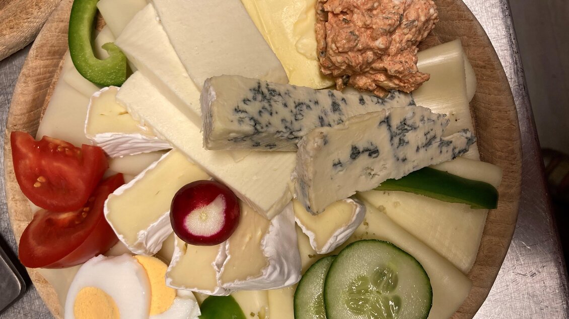 Buschenschank Pölzl - A guate Jaus´n | © Dorfschenke Pölzl