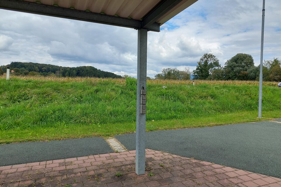 E-bike charging station Ökoregion Kaindorf, P&R - Impression #1 | © Tourismusverband Oststeiermark