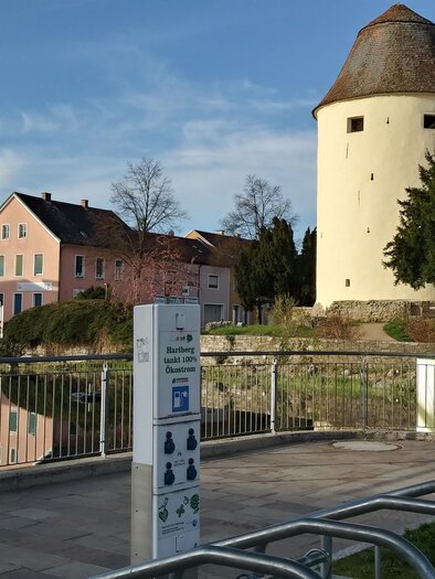 E-bike charging station Rochusplatz_Lake_Eastern Styria | © Tourismusverband Oststeiermark