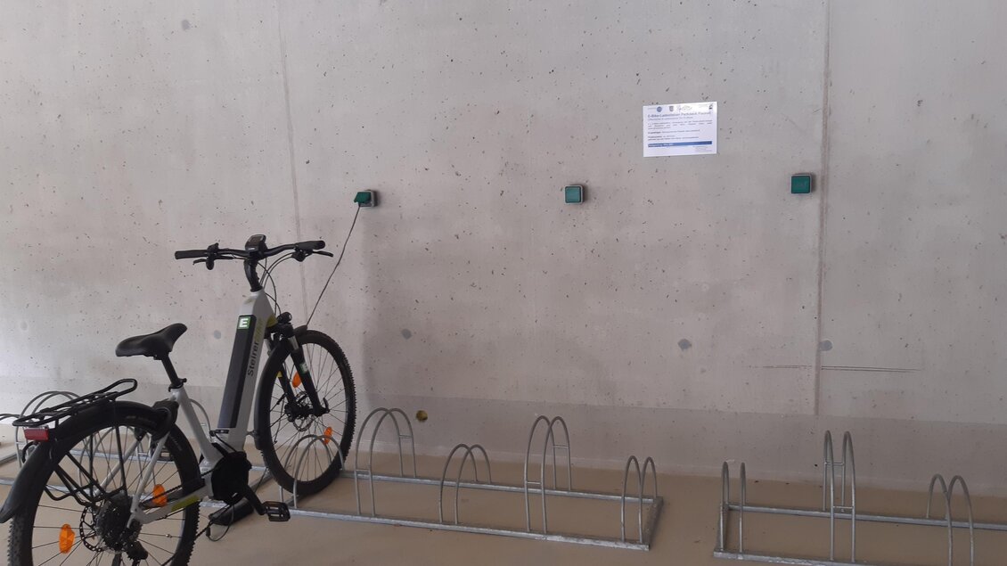 E-Bike Ladestation_Parkdeck_Oststeiermark | © Tourismusverband Oststeiermark