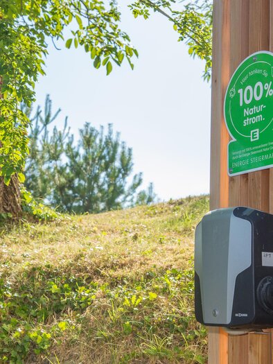 Retter_Charging Station_Eastern Styria | © Helmut Schweighofer