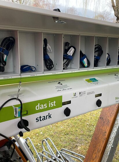 Ladestation-E-Bike-Unzmarkt-Murtal-Steiermark | Erlebnisregion Murtal | © Erlebnisregion Murtal
