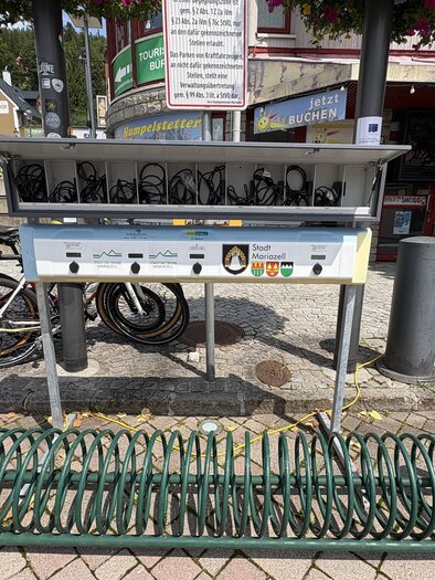 Ladestation am Hauptplatz | © TV Hochsteiermark