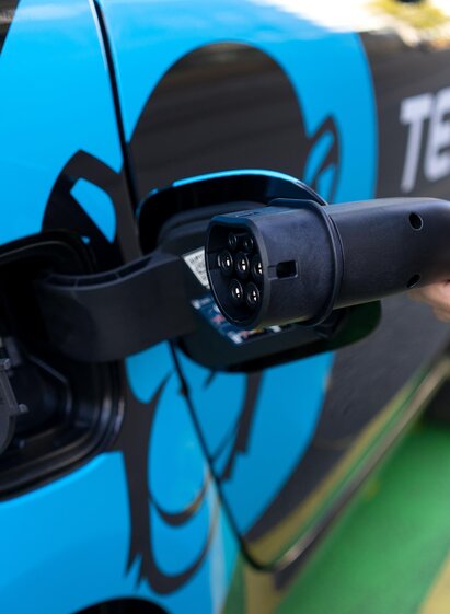 E-Tankstelle Unimarkt Neumarkt | Tommy Krombacher | © Tourismusverband Murau