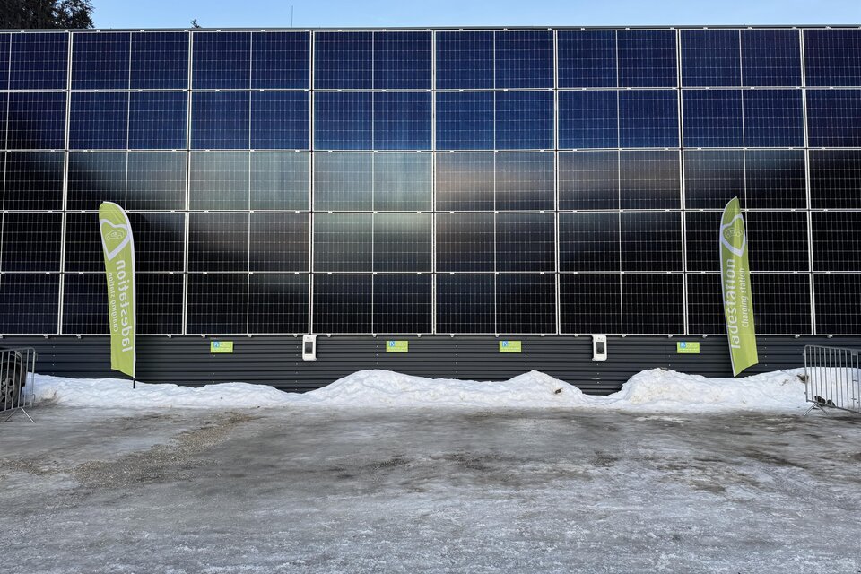 E-Tankstelle an der Talstation der Mittersteinbahn - Impression #1 | © Die Tauplitz Bergbahn