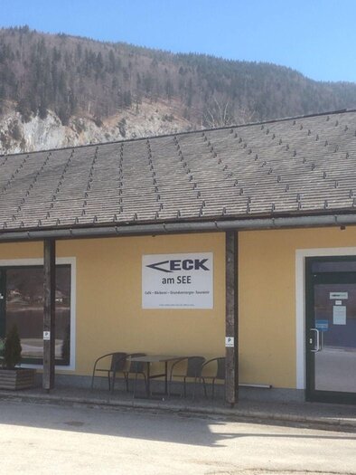 Café Eck am See, Grundlsee, Aussenansicht | © Waltraud Loitzl