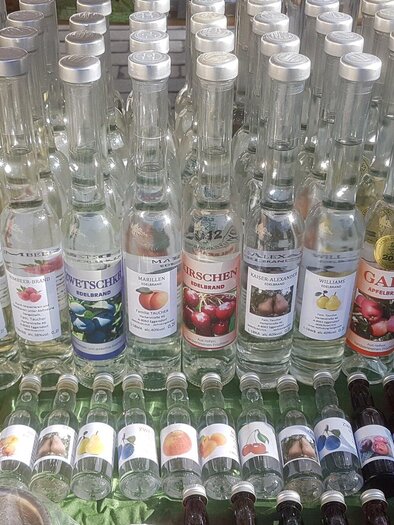 Edelbrände Taucher | © Karl Taucher