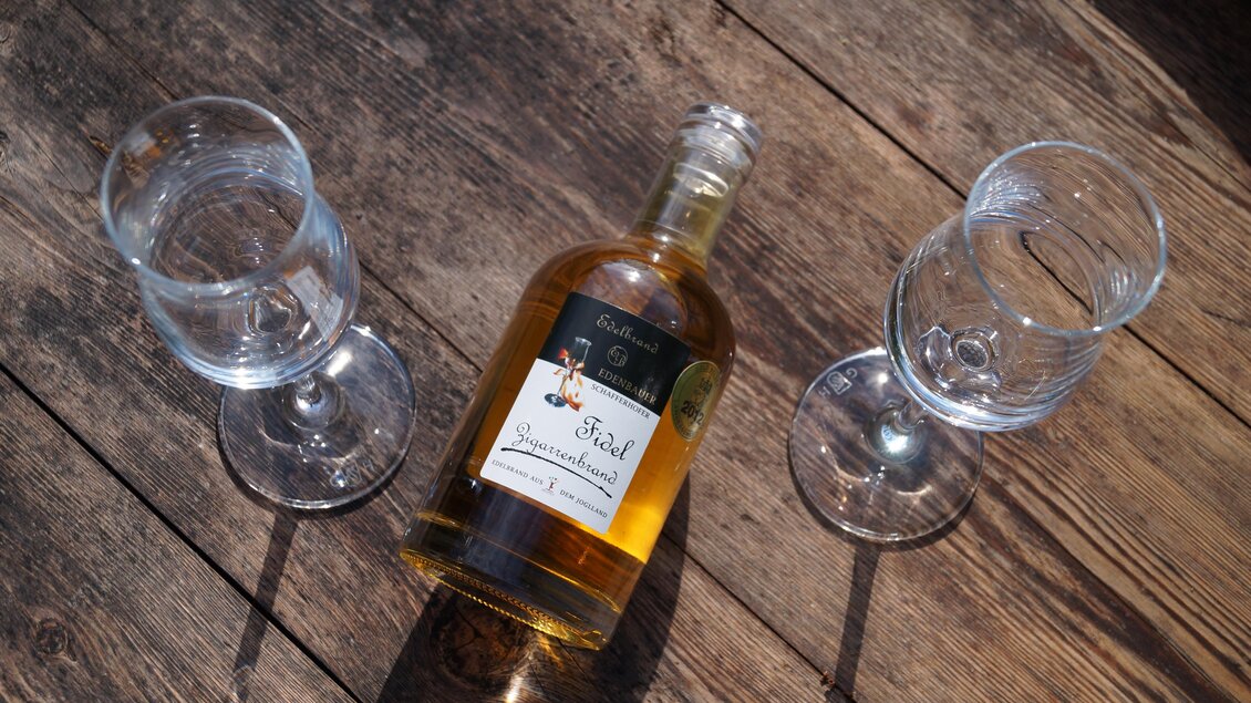 Edelbrand Edenbauer_Fidel_Oststeiermark | © Edelbrand Edenbauer