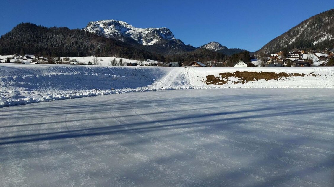 Eislaufplatz, Altaussee, Sandling | © René Haselnus