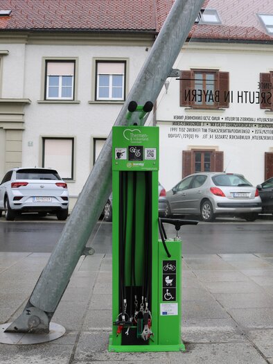 Fahrradreparatur-Station Fehring | © Thermen- & Vulkanland