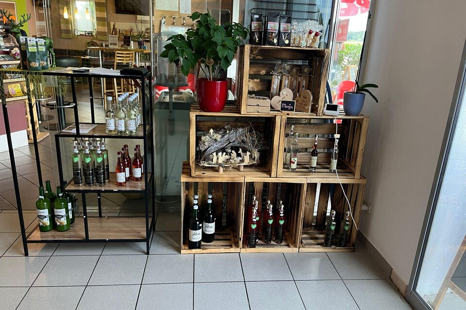 Fiedler's Bauernstüberl mit Bauernladen 0-24 h - Impression #1 | © Bettina Fiedler