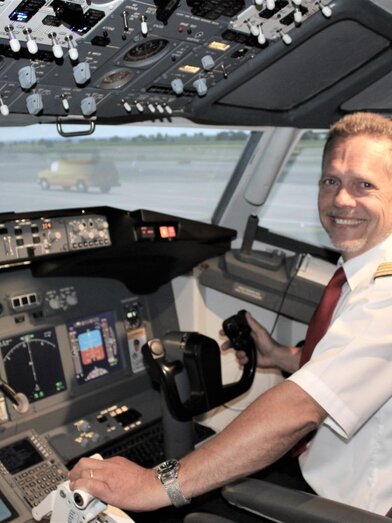 Cockpit Flugsimulator | © Flysunsim-Marbler