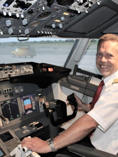 Cockpit Flugsimulator | © Flysunsim-Marbler