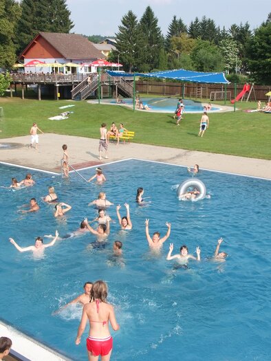Outdoor Pool_Pool_Eastern Styria | © Marktgemeinde Kaindorf