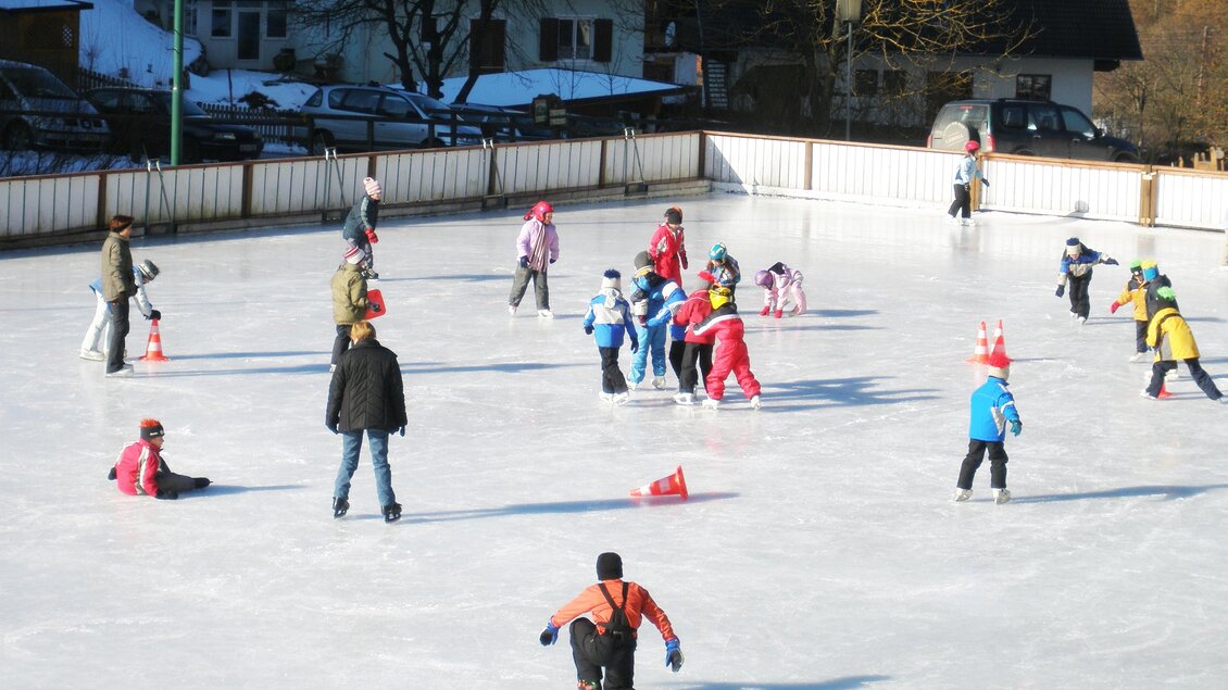Karl-Wirt_Eislaufen_Oststeiermark | © Gasthaus Karl-Wirt