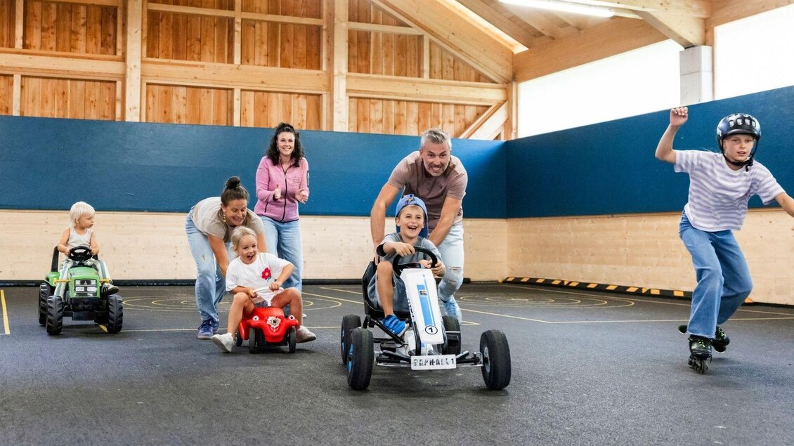 Kinderfuhrpark, Skaten u.v.m. Freizeithalle Zloam | © www.zloam.at