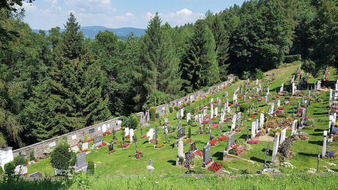 Pöllauberg_Friedhof_Oststeiermark | © Christine Schwetz
