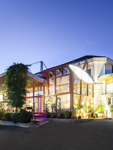 Exterior view of the Garden Hotel Ochensberger in St. Ruprecht an der Raab | © Garten-Hotel Ochensberger
