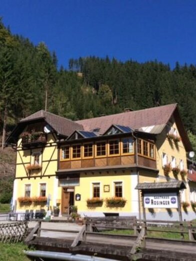 Gasthaus Rosinger_von außen_Oststeiermark | © Gasthaus Rosinger | Ursula Rosinger | © Gasthaus Rosinger