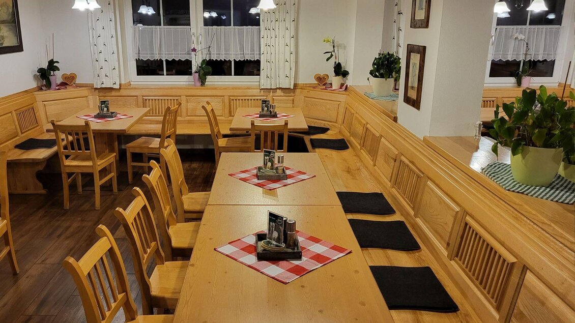 Gasthaus Wies´n, Altaussee, Lokal | © Petra Kirchschlager