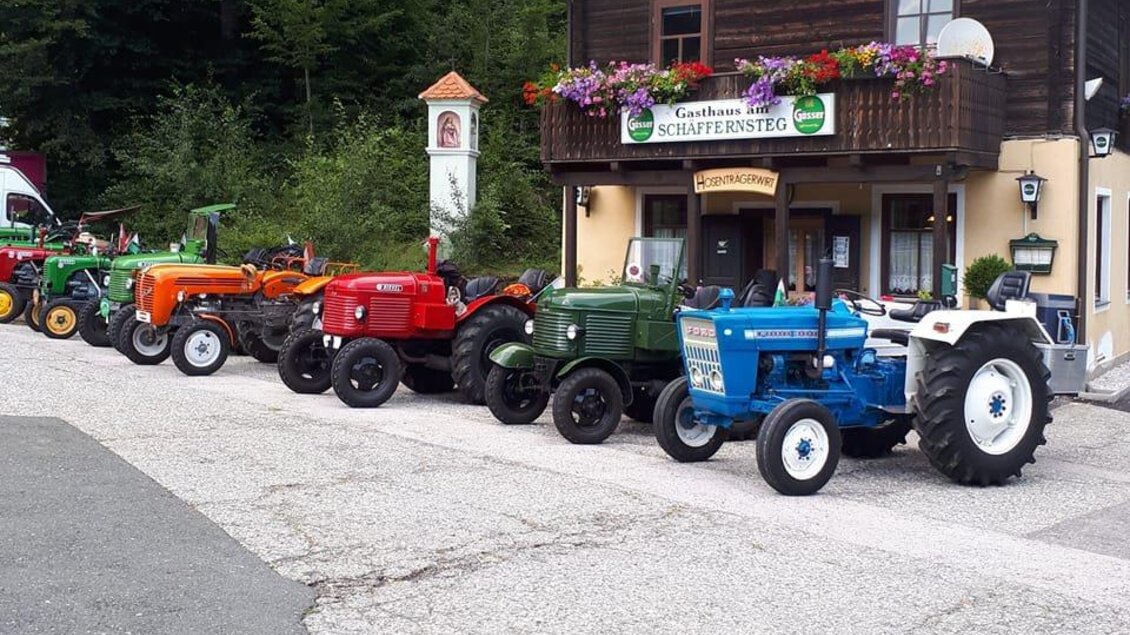 Gasthaus Schäffernsteg_Traktoren_Oststeiermark | © Gasthaus Schäffernsteg