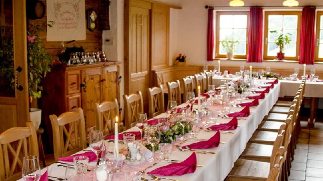 Gasthaus Almer_Gedeckter Tisch_Oststeiermark | © Gasthaus Almer
