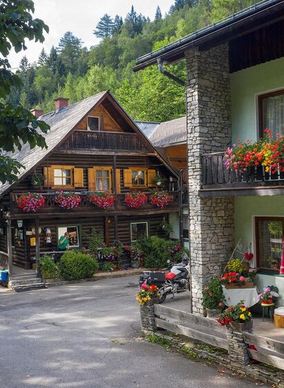 GH-Beren-Außenansicht1-Murtal-Steiermark | Gasthof Beren "Jägerheim" | © Gasthof Beren "Jägerheim"