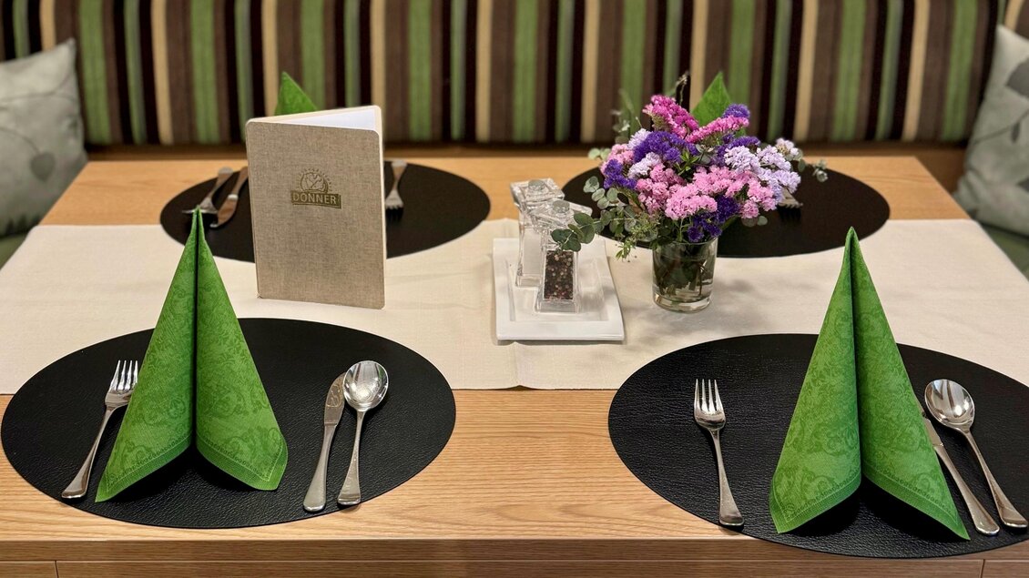 Gasthof Donner_Gedeckter Tisch_Almenland | © Gasthof Donner