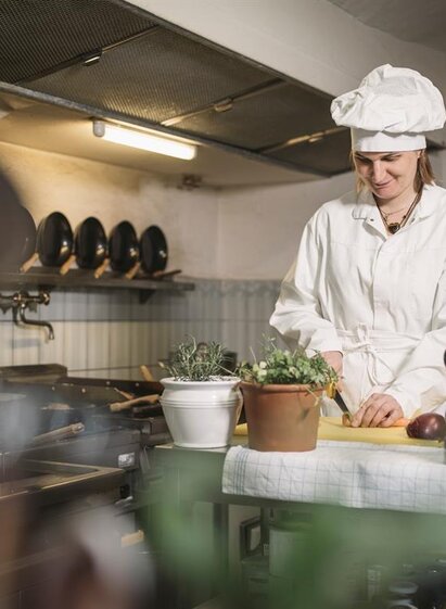 Küchenchefin Martina | © Stefan Leitner